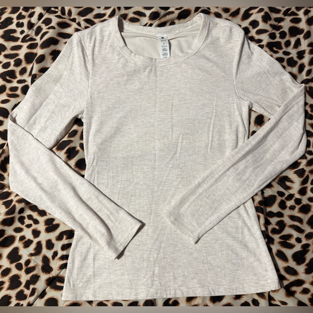 Yogalicious Heavenly Ribbed Eliani Top